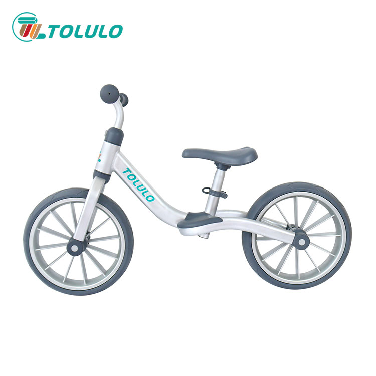 Warum kaufen kluge Eltern Balance Bikes für ihre Kinder?